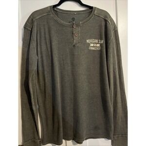 Artisans Men's Henley Long Sleeve Shirt Mohegan Sun Size Large Green
